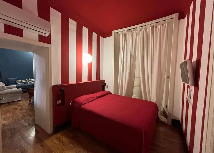 Rosso Napoli Suites